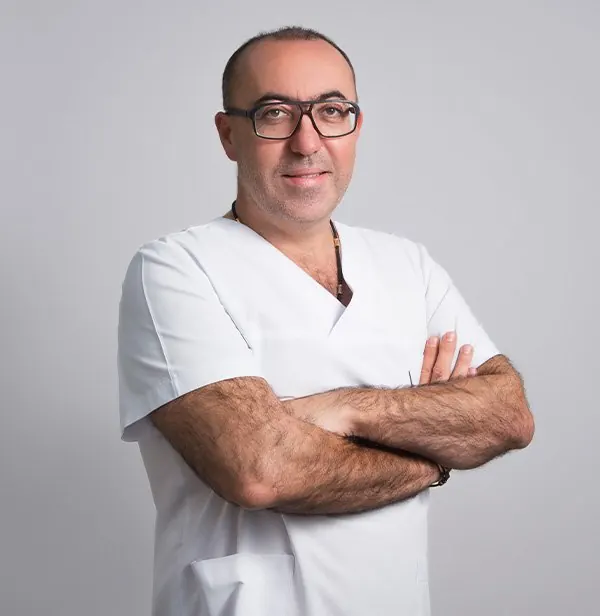Dr. Dorin Istrati